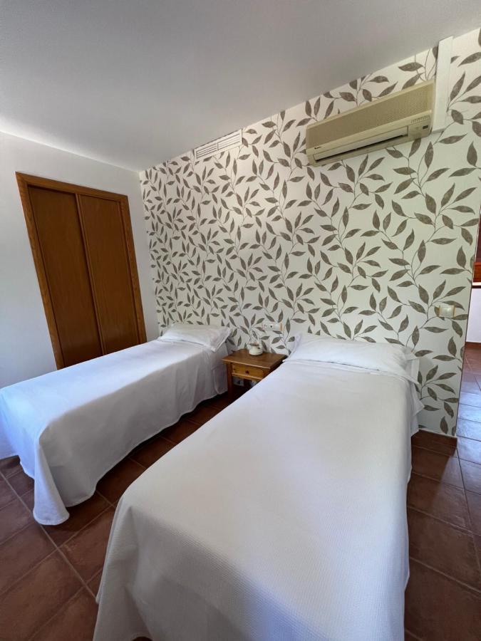 Hostal Villa El Colmenar Mombeltran Ngoại thất bức ảnh